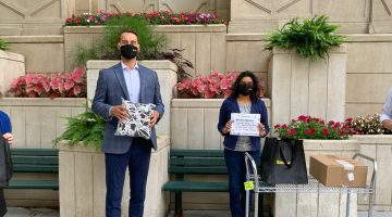 Kiewit employees donate masks to Children's Mercy Kansas City