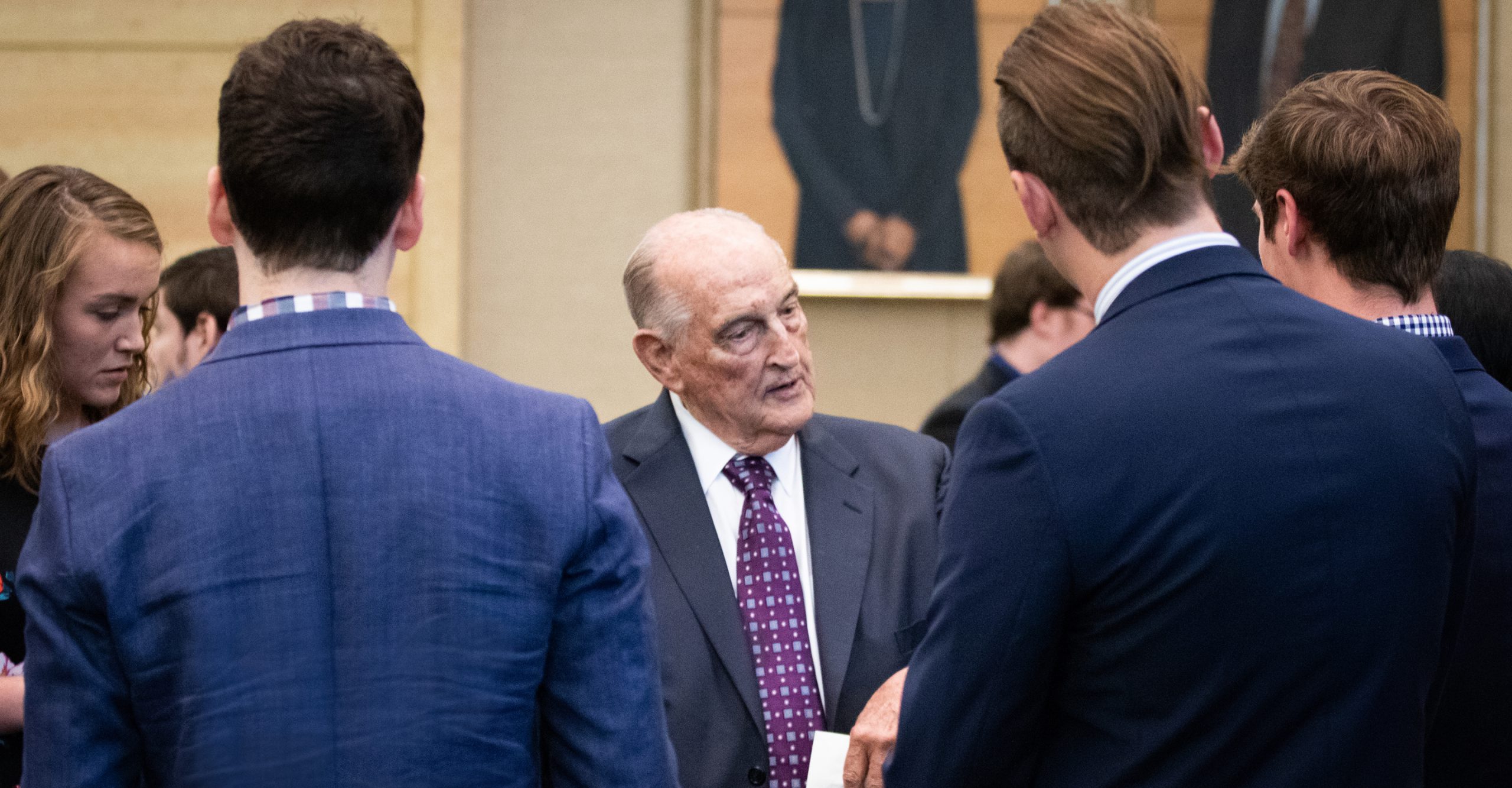 Walter Scott, Jr. | The Sustainable Giver - Kiewit Newsroom