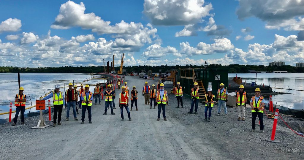 New Kiewit shareholders and managers in Canada visit the Kingston Third Crossing project.