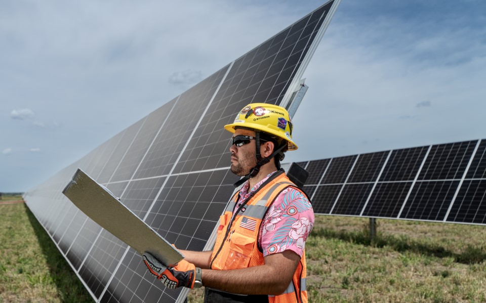 Assignment: Field Engineer Intern | Location: Cass County Solar Project, Beardstown, IL